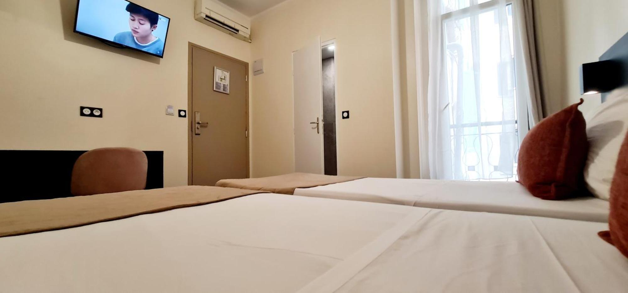 Evelia Hotels Nice Exterior photo